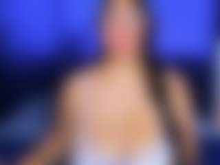 Luna Hatzel's Live Sex Cam Show