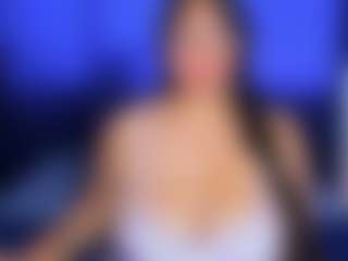 Luna Hatzel's Live Sex Cam Show