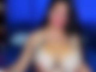 Luna Hatzel's Live Sex Cam Show
