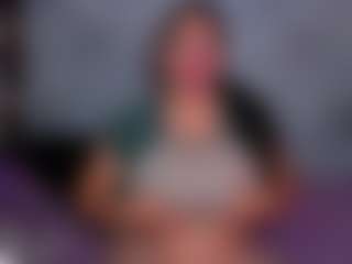 Luna Hatzel's Live Sex Cam Show