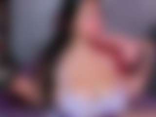 Luna Hatzel's Live Sex Cam Show