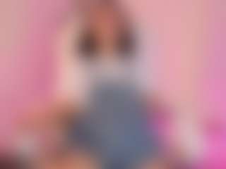 Live cam show with Naty Spiice 😊 - Tiny on Latina Girls