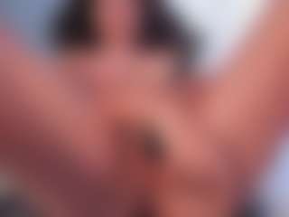 Live cam show with BrookeMiller - Brown Hair Teen (18+) on eurowanks.com