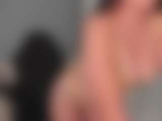 Live cam show with BrookeMiller - Bikini on Camming Site