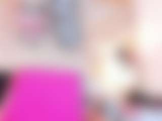 Live cam show with Sophie - Tease MILF on Soda Cam