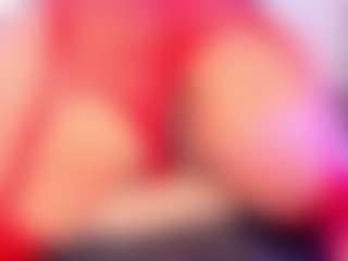 Live cam show with Sophie - Hairy Pussy on StripNow
