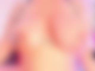 Live cam show with Sophie - Mature on Camsoda