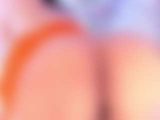 Live cam show with Sophie - Squirt on Camsoda