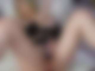 Live cam show with MishelleB - Horny on galaxygirlnitro.com