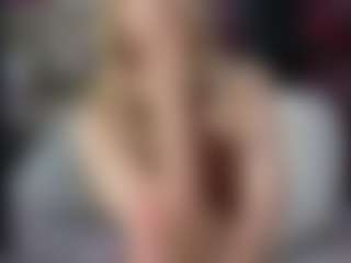 Live cam show with MishelleB - Blonde Hair on mypornchat.com