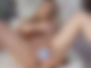 Live cam show with MishelleB - Hot on Free Soda
