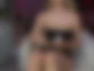 MishelleB's Live Sex Cam Show