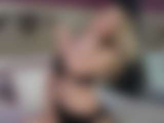 Live cam show with MishelleB - Fuck on CamClone