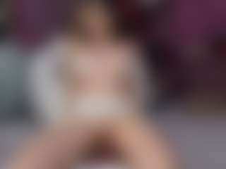 Live cam show with MishelleB - BBW on Dolls Live