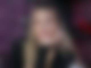 Live cam show with MishelleB - Bikini on Soda Cam