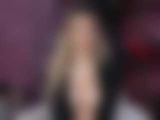 Live cam show with MishelleB - Oil on Soda Cam