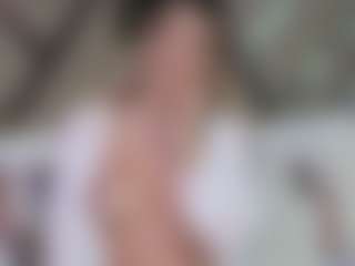 Live cam show with MishelleB - Amateur on LiveSexCams6