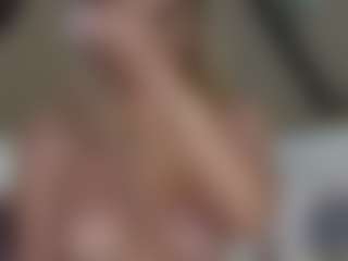 Live cam show with MishelleB - BBW on EXY