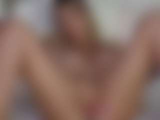 Live cam show with MishelleB - Double Penetration on hotwifechat.live