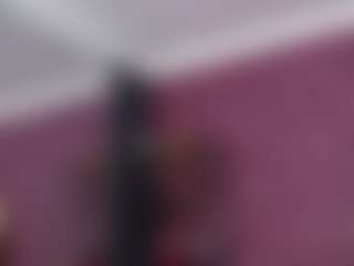 Live cam show with MishelleB - Fuck on Camming Site