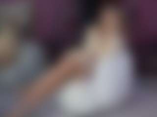 Live cam show with MishelleB - Big Tits on Dare Cams
