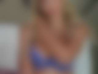 MishelleB's Live Sex Cam Show