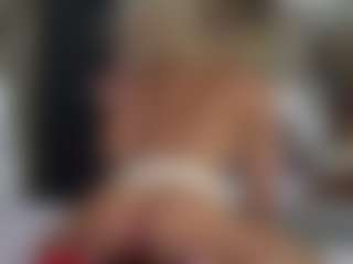 Live cam show with MishelleB - Anal on fapnchat
