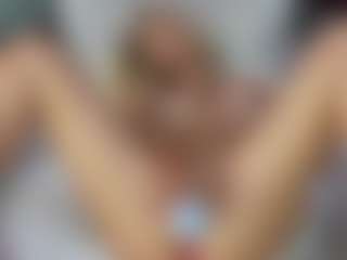 Live cam show with MishelleB - Oil on nudelive.tv