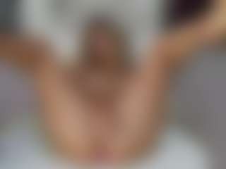 MishelleB's Live Sex Cam Show