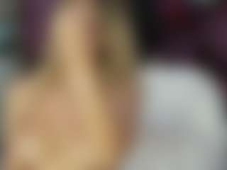 Live cam show with MishelleB - Big Tits on infinitiblacc.com