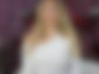 Live cam show with MishelleB - Ass Bouncing on Soda Cam