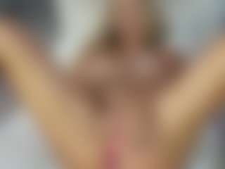 MishelleB's Live Sex Cam Show
