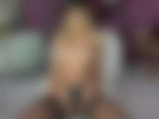 MishelleB's Live Sex Cam Show