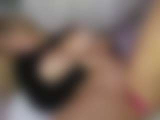 Live cam show with MishelleB - Sexwebcam Athletic on AdultVida.com
