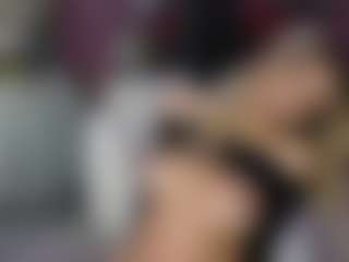 Live cam show with MishelleB - Fingers on xxxlivecams.org