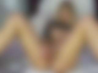 Live cam show with MishelleB - Worship on madthumbs