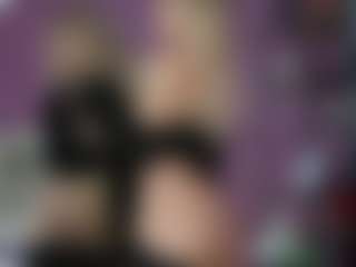 Live cam show with MishelleB - Skinny on madthumbs