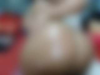 HotnCurvybabe's Live Sex Cam Show