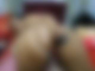 Live cam show with HotnCurvybabe - Ebony on Gym Cam Girls | south africa