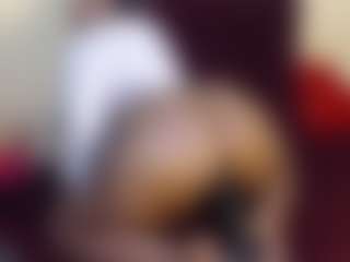 HotnCurvybabe's Live Sex Cam Show