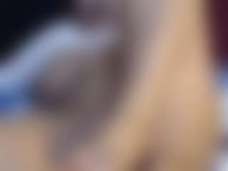HotnCurvybabe's Live Sex Cam Show