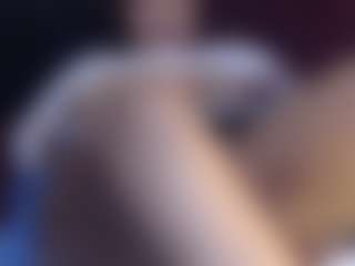 HotnCurvybabe's Live Sex Cam Show