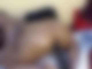 HotnCurvybabe's Live Sex Cam Show