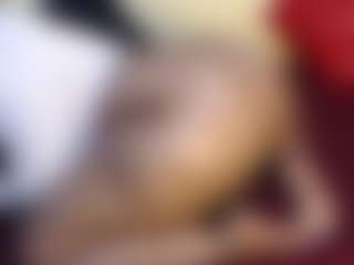 HotnCurvybabe's Live Sex Cam Show