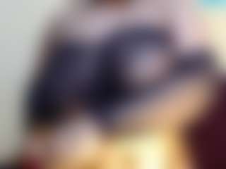 HotnCurvybabe's Live Sex Cam Show