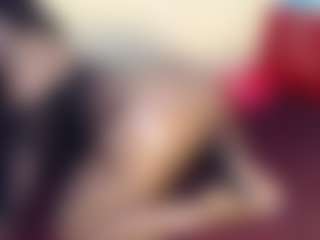 HotnCurvybabe's Live Sex Cam Show
