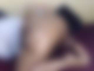 HotnCurvybabe's Live Sex Cam Show