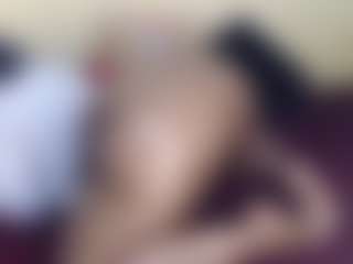 HotnCurvybabe's Live Sex Cam Show