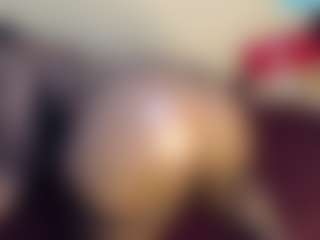 HotnCurvybabe's Live Sex Cam Show