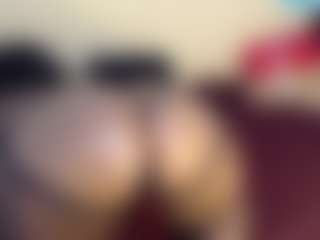 HotnCurvybabe's Live Sex Cam Show